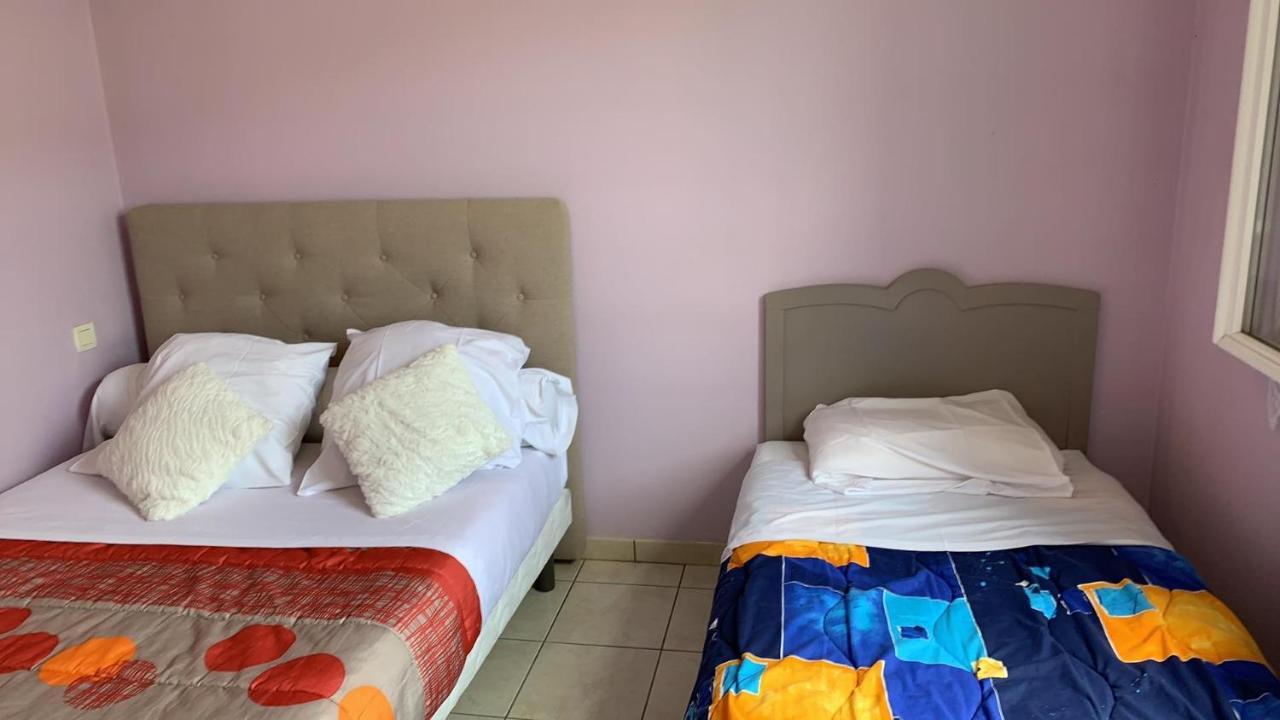 Hotel Du Cygne De La Croix Blanche Lailly-en-Val ภายนอก รูปภาพ