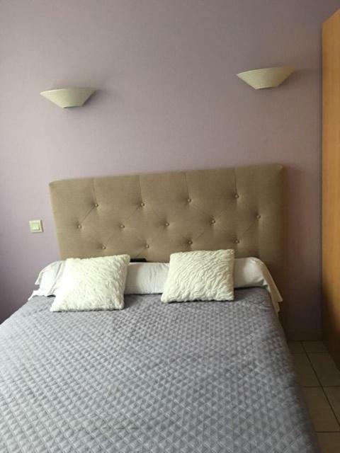 Hotel Du Cygne De La Croix Blanche Lailly-en-Val ภายนอก รูปภาพ