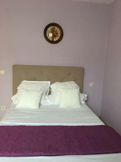 Hotel Du Cygne De La Croix Blanche Lailly-en-Val ภายนอก รูปภาพ